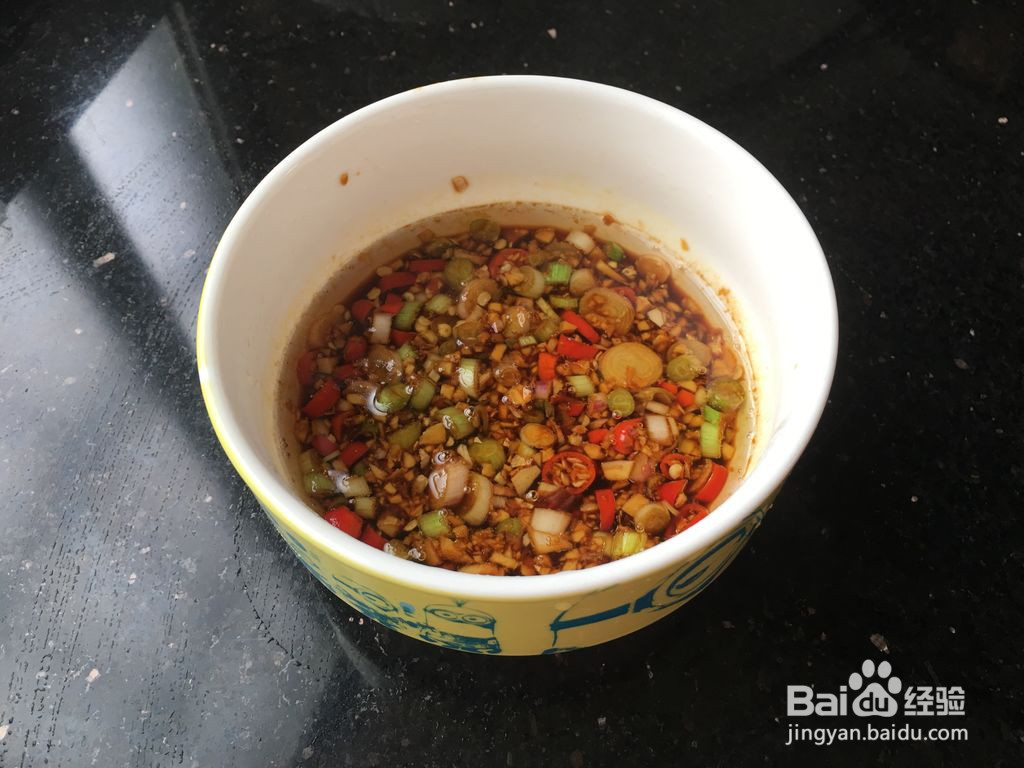 猪肉白菜香菇饺子的做法