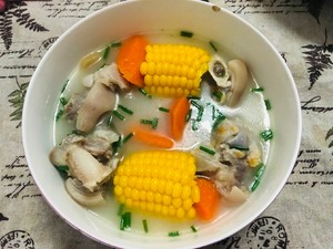玉米猪蹄汤做法
