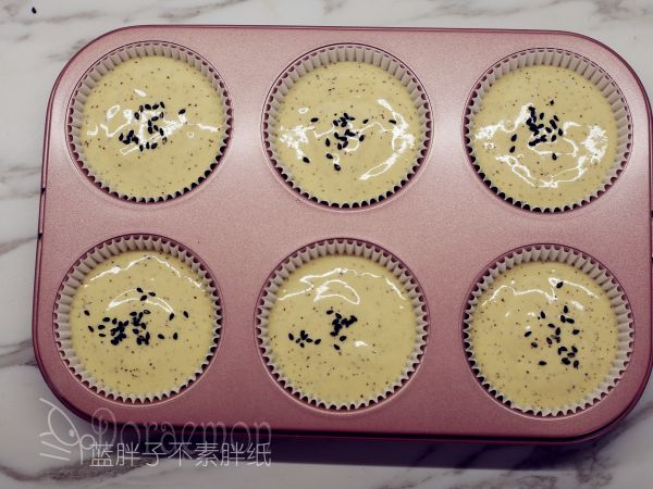 枣泥海绵纸杯蛋糕
