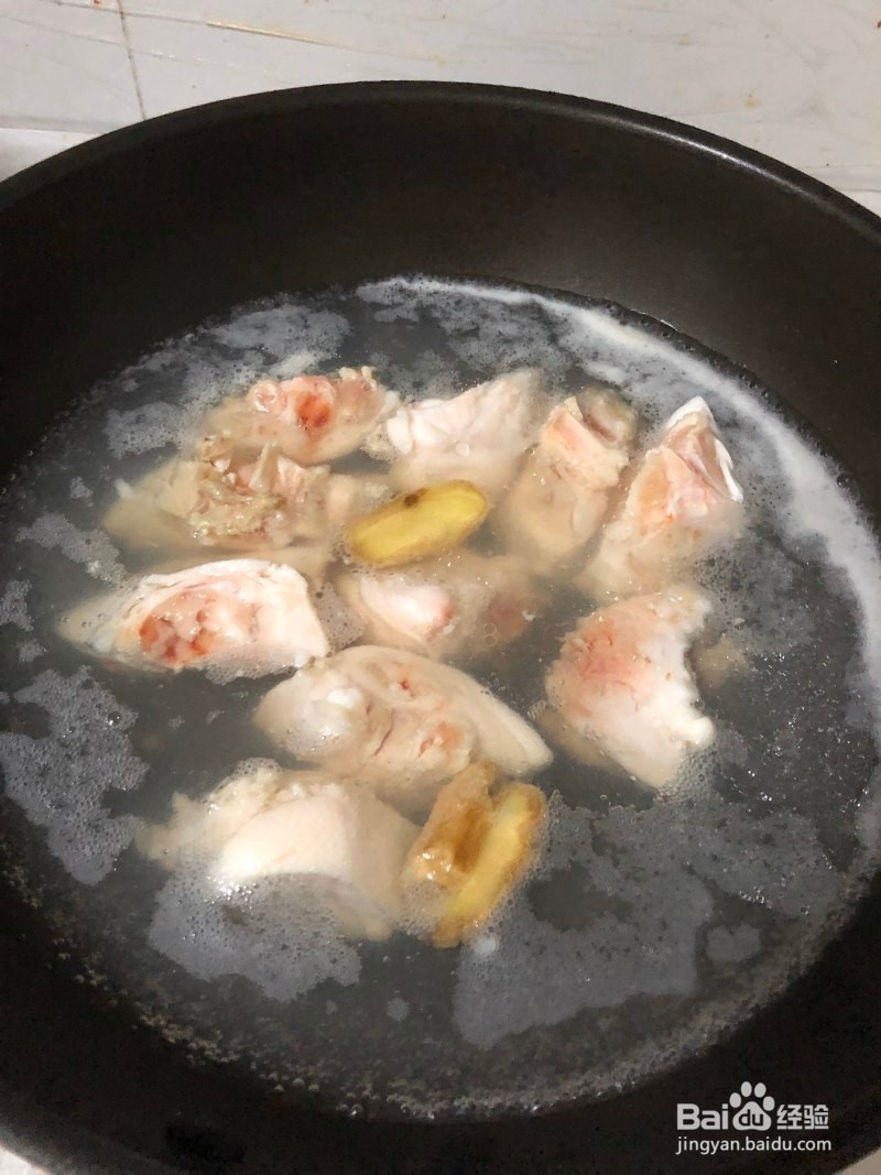 乡间美食-美味黄豆猪蹄