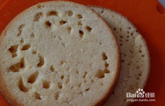 如何制作泡泡浴娃娃蛋糕