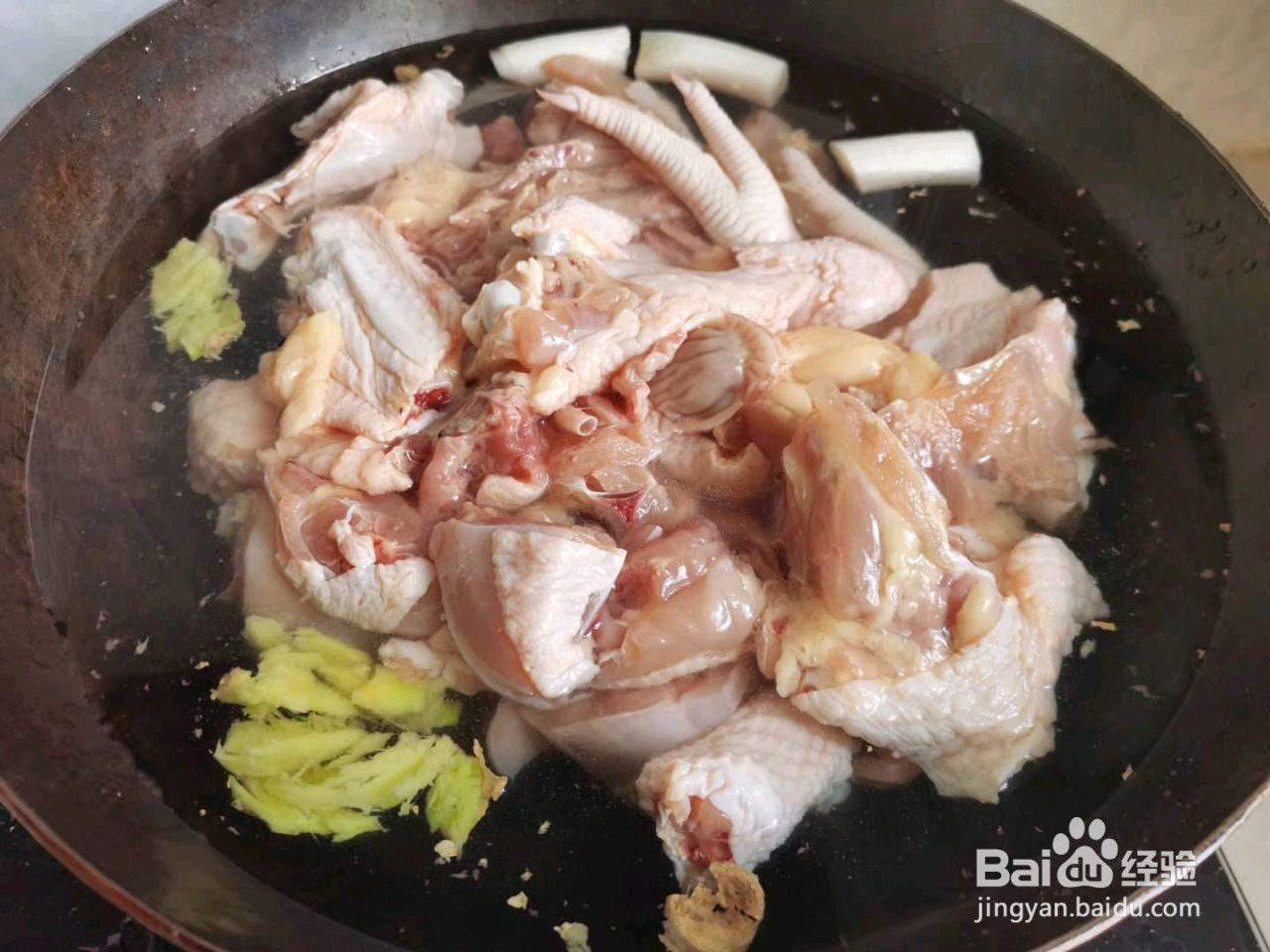 小鸡炖蘑菇的做法