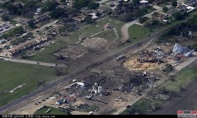 水与危险性化学品造成的事故特点