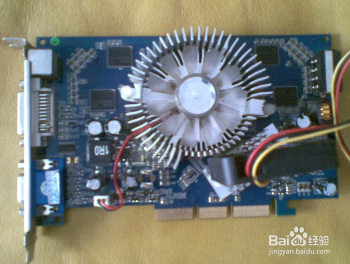 《泰坦陨落》游戏配置的选购策略