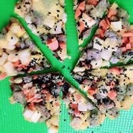 制作馒头火腿鸡蛋饼