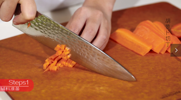 ELECOOK丨瑞士大孔芝士焗肉酱意大利面