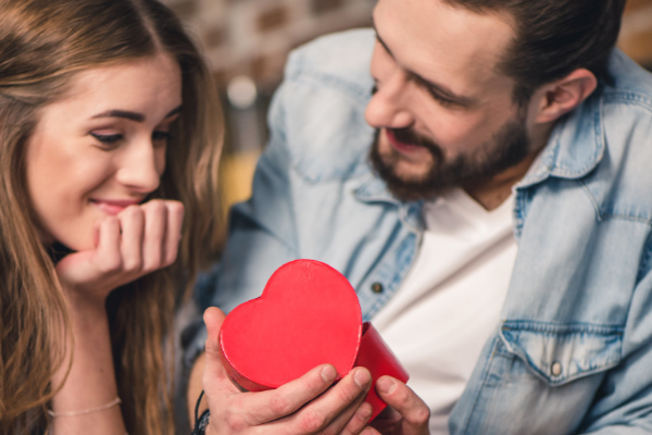 该死的婚姻,能给女人带来什么