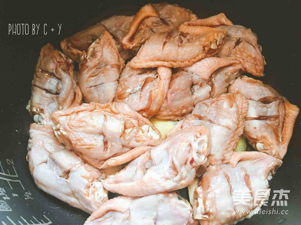 入口即化的蜂蜜蚝油鸡翅