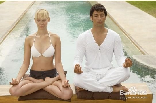 瑜伽入门-太阳呼吸控制法