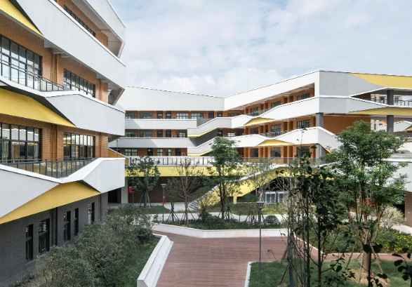 南昌理工学院是几本大学