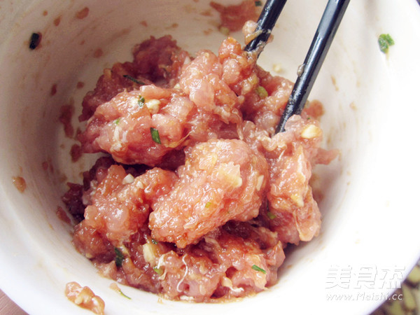 肉末酸豆角的做法