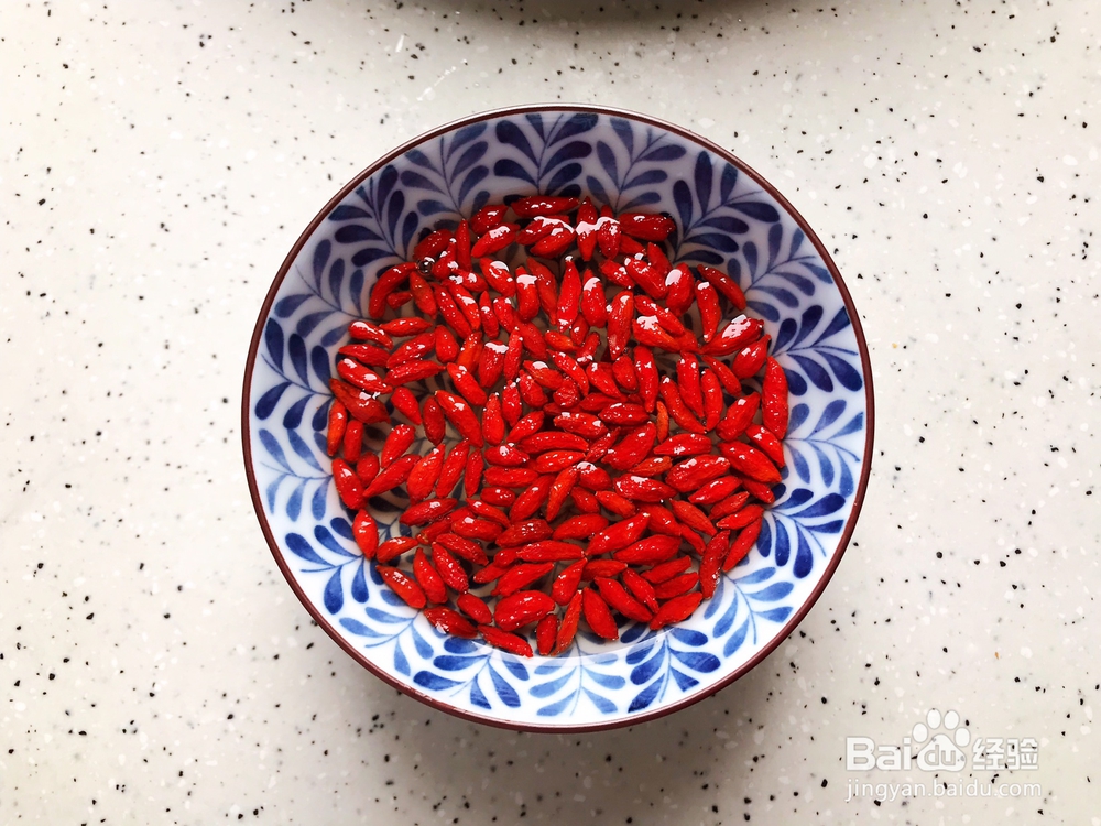 做出入味的姬松茸茶树菇鸡汤