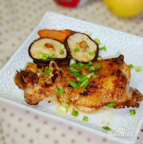 秘制叉烧酱煎鸡排