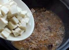 营养又补钙的海味下饭菜——【八珍芥菜烧豆腐】