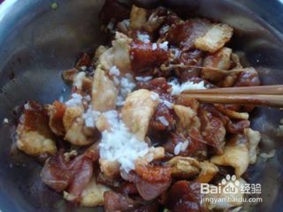 芋儿米粉蒸肉怎么做