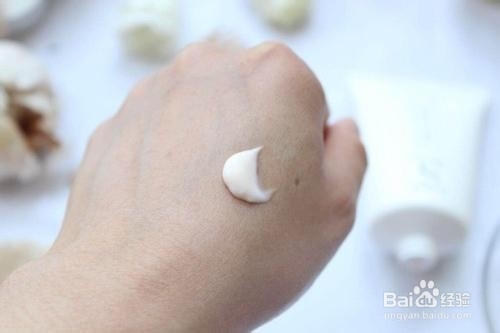 颈霜的正确使用方法