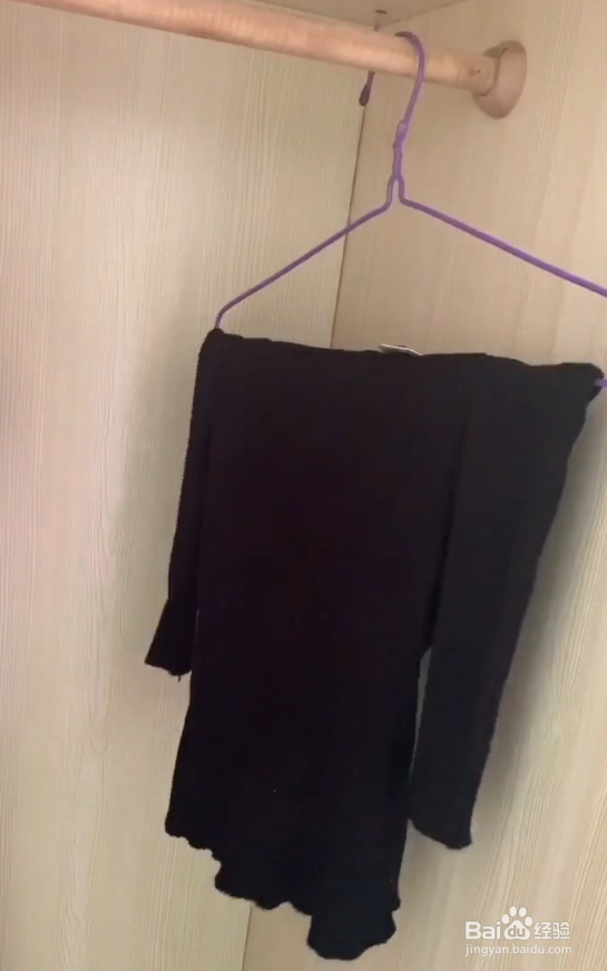 如何正确的悬挂毛衣呢？