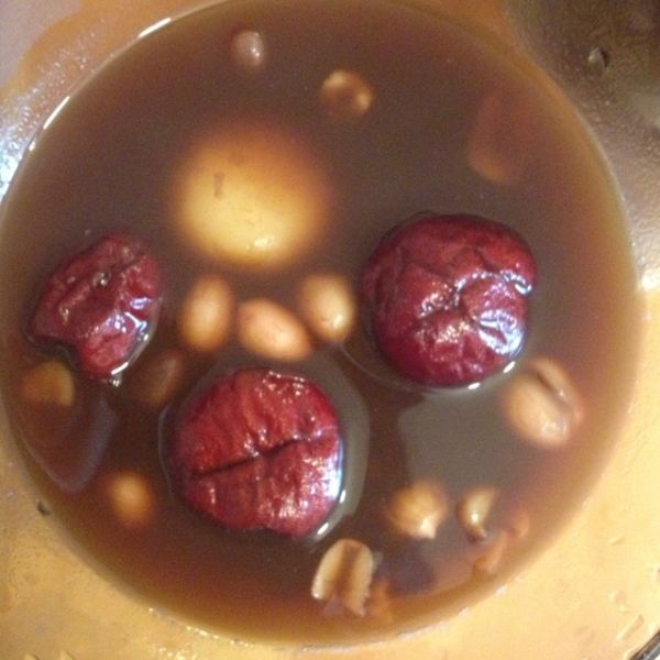 红枣红豆红糖汤