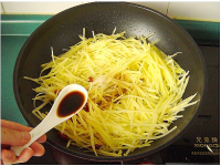 酸辣土豆丝的做法 酸辣土豆丝怎么做好吃
