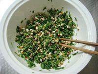 食补佳品香椿拌香干花生的做法