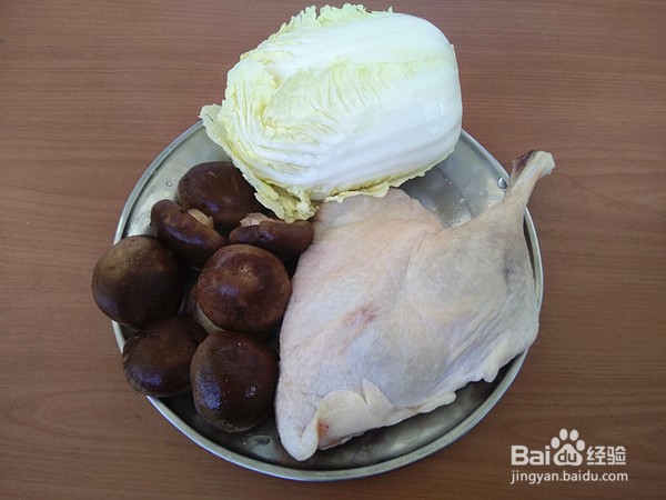 鸭腿香菇煲的做法步骤