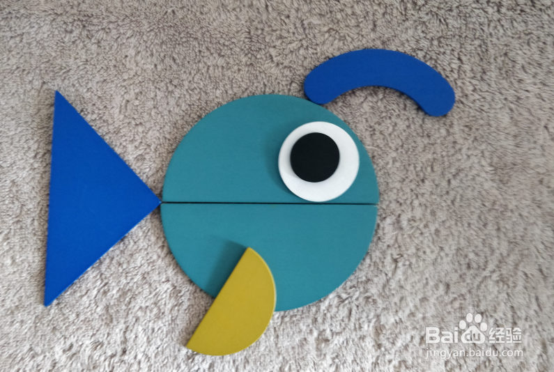 用蒙氏积木怎样拼灯笼鱼？