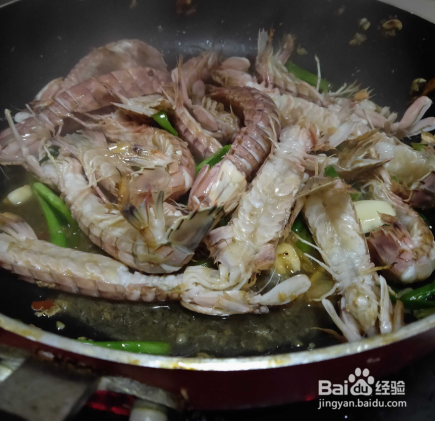 爆炒皮皮虾的做法