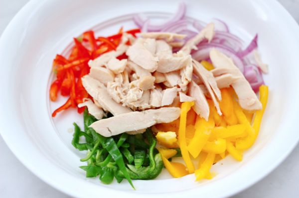 柠香彩蔬鸡胸肉