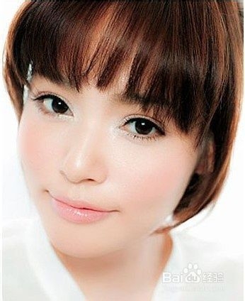 清新蜜桃淡妆教程