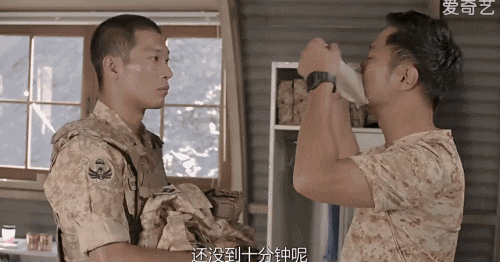 敷面膜的时候千万别做这件事！！