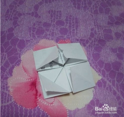漂亮的纸花篮折法