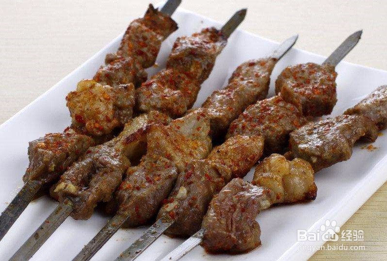 烤羊肉串使用什么样的肉