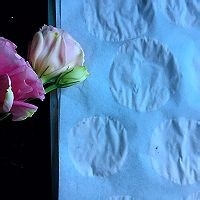 制作烤鲜虾片