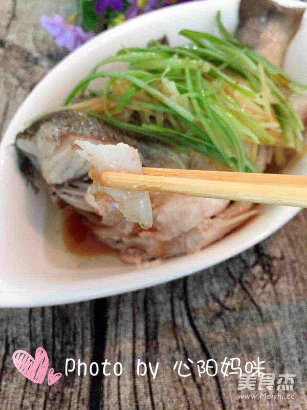 清蒸鲈鱼的做法