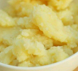 不想宝宝消化不良，少碰这些食物