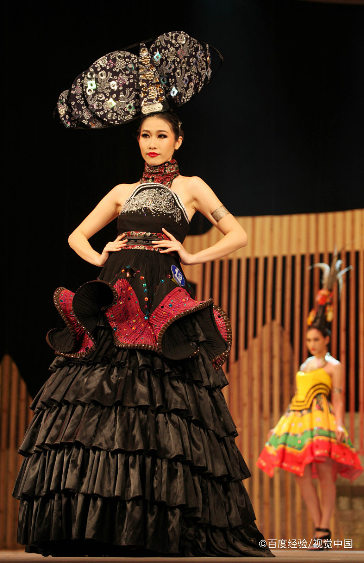 服装设计师怎么学