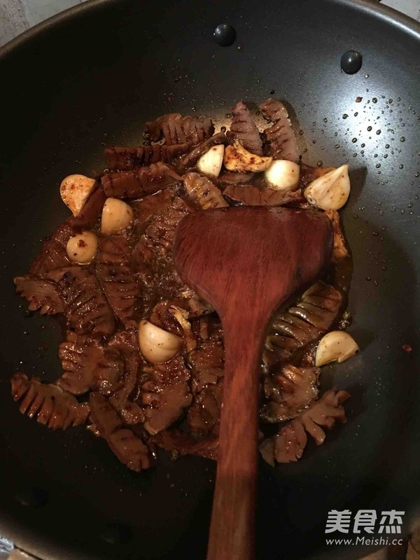 红烧猪蹄的做法