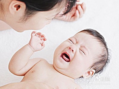 宝宝哭闹，不一定要喂奶