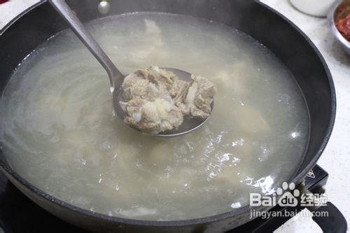 冬瓜排骨汤的做法