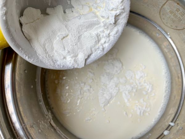 椰蓉牛奶小方块