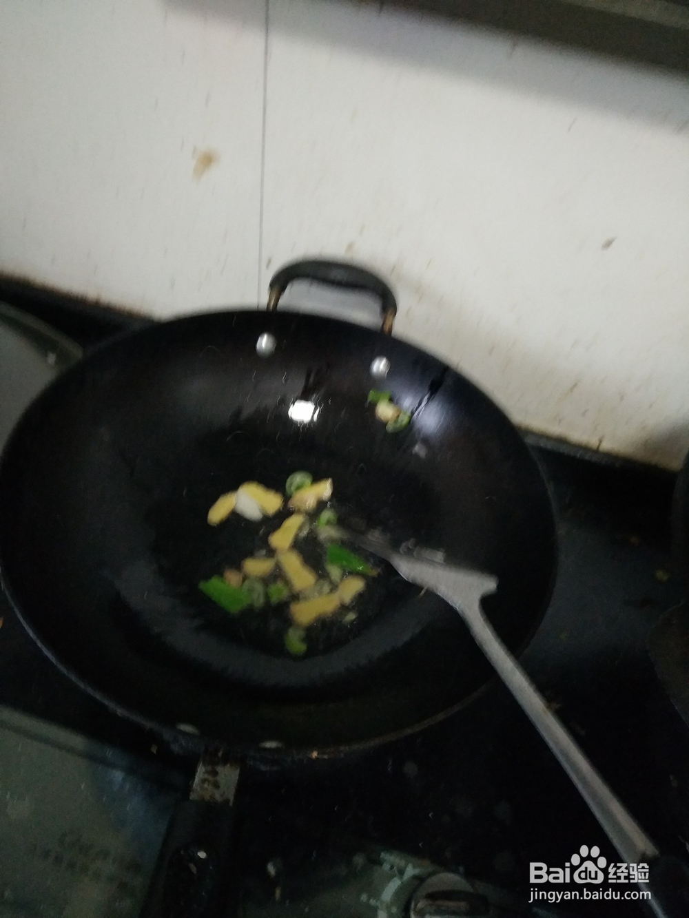 白菜豆角炖脆骨