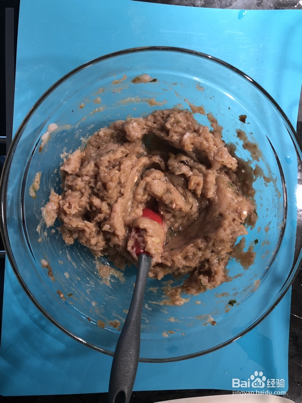 不费事做鸡肉馄饨