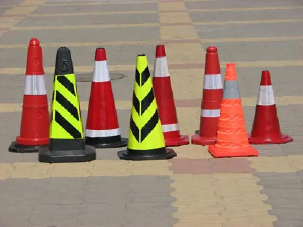 占车位用的帽子叫什么