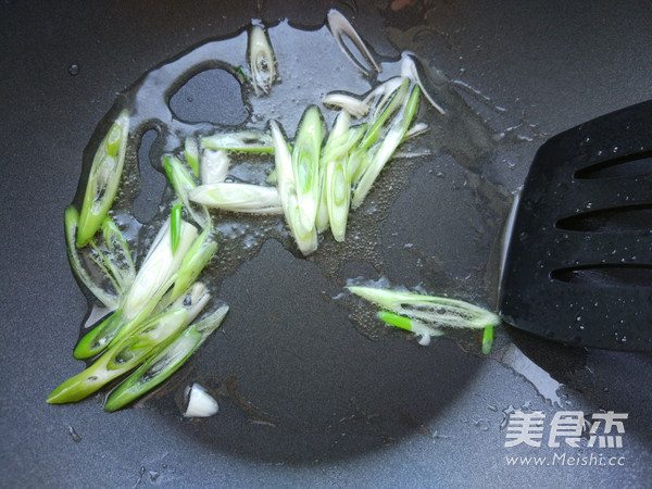 虾头烧冻豆腐