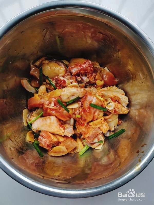 花菇火腿蒸鸡制作方法