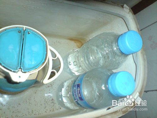 马桶节水小窍门