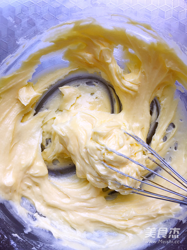 蛋黄椰蓉球的做法