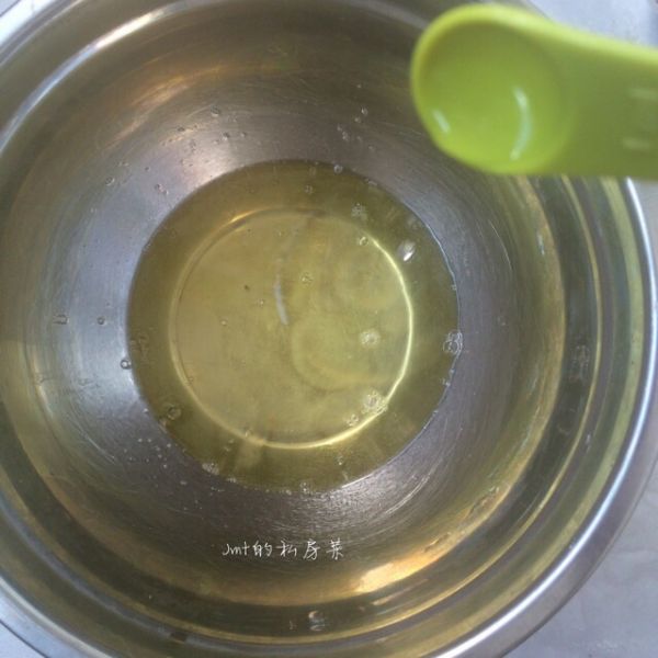 原味戚风蛋糕卷