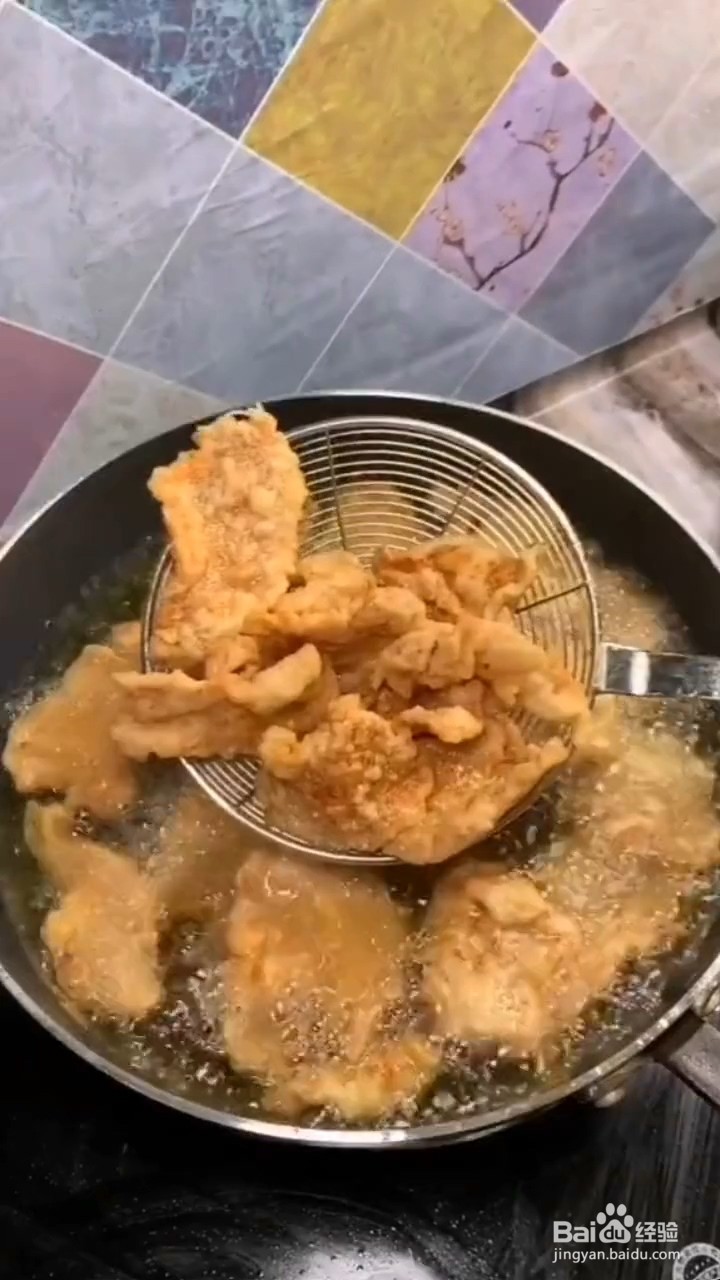 如何做一道酸甜可口的锅包肉