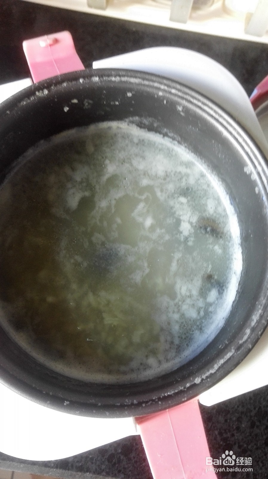 皮蛋瘦肉粥的简易做法